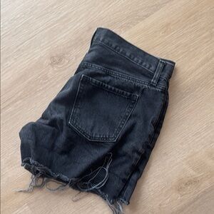 Old Navy black jean shorts size 10